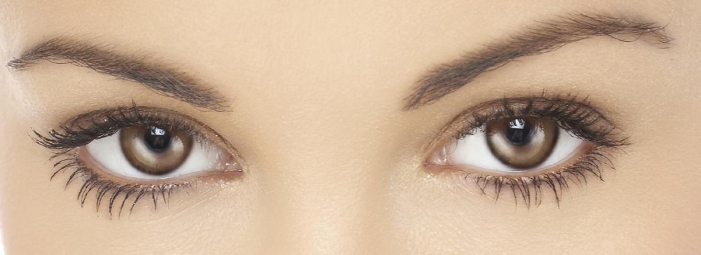 Почему после блефаропластики разные глаза?